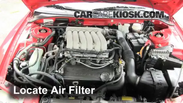 1996 Dodge Avenger ES 2.5L V6 Filtre à air (moteur) Changement